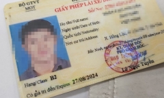 Bằng lái ô tô có thay thế được bằng lái xe máy không?