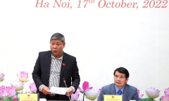 Tin thời sự mới nóng nhất 18/10: Đề xuất tăng lương cơ sở lên 1,8 triệu đồng cho cán bộ, công chức