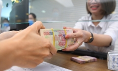 Lãi suất huy động đồng loạt giảm, gửi tiết kiệm ở ngân hàng nào có lãi cao nhất?