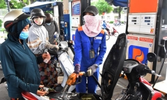 Giá xăng dự báo tăng trong chiều mai (21/6)