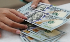 Vì sao tỷ giá USD tăng lên gần 24.000 đồng?