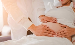 Người phụ nữ ít trứng xin 