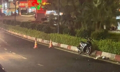 Học sinh lớp 8 chạy xe máy tông trúng cô giáo, cả 2 cùng chấn thương sọ não