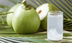 Không nên uống nước dừa vào thời điểm nào?