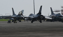 Lầu Năm góc tiết lộ kế hoạch huấn luyện phi công Ukraine lái tiêm kích F-16