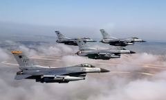 Ukraine có quyền tấn công các mục tiêu ngoài lãnh thổ bằng tiêm kích F-16