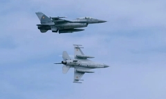 Tổng thư ký NATO: Chưa rõ thời điểm Ukraine nhận được chiến đấu cơ F-16