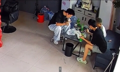 Bật lửa phát nổ trên bàn ăn, nam thanh niên bị thương