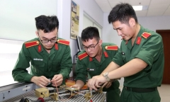 Điểm chuẩn Học viện Kỹ thuật quân sự 2023: Cao nhất 26,87 điểm