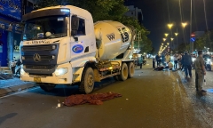 TP.HCM: Xe máy va chạm xe bồn khiến một nam thanh niên tử vong