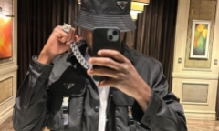 Bắt khẩn cấp nam ca sĩ kiêm rapper đình đám vì tội nghiêm trọng