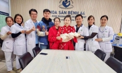 Cấp cứu thành công sản phụ vỡ ối từ tuần 21, một chân thai nhi sa ra ngoài