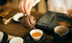 Vừa ăn no chớ dại làm 7 việc này kẻo tuổi thọ bị rút ngắn