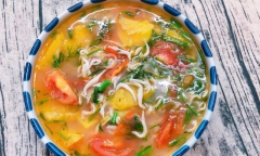 Chế biến canh chua cá ngần, chồng chan vợ húp cả nhà khen ngon