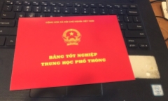 Một hiệu trưởng ở Hà Nội bất ngờ bị thu bằng tốt nghiệp THPT, biết nguyên nhân ai cũng ngỡ ngàng