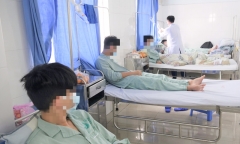 Quảng Ninh: Bốn học sinh nhập viện sau khi hút thuốc lá điện tử