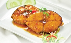 Gợi ý cách làm món cá thu kho nước dừa thơm ngon béo ngậy 