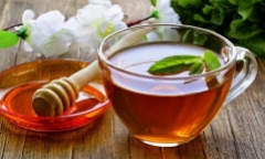 Điều gì sẽ xảy ra nếu bạn thường xuyên uống trà xanh mật ong?