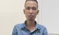 Hà Nội: Khởi tố người đàn ông đâm bạn tử vong vì bị nhắc trả nợ