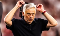 Roma thất bại trước Sevilla, HLV Jose Mourinho có hành động gây sốc