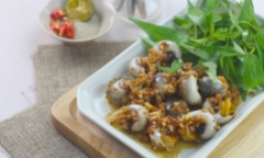 Ốc mỡ xào tỏi hấp dẫn không thể cưỡng lại