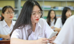 Thêm nhiều trường đại học hoãn kỳ thi riêng do COVID-19