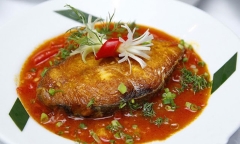 Cách làm cá thu sốt cà ngon khó cưỡng tại nhà