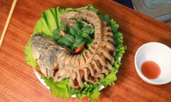 Trổ tài chế biến cá lóc chiên xù thơm ngon không kém ngoài tiệm