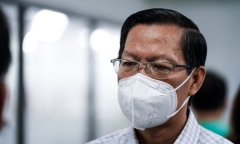 Chủ tịch TP.HCM: Xây dựng thế trận y tế ứng phó biến chủng mới của SARS-CoV-2