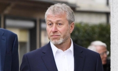 Tỷ phú Abramovich cân nhắc bán lại CLB Chelsea
