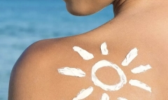 5 tác dụng phụ không ngờ của kem chống nắng