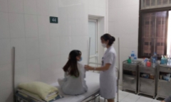 Người mẹ trẻ tự sát vì trầm cảm sau sinh, may mắn được cứu kịp thời