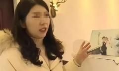Chồng ngoại tình với 