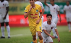 Văn Toàn tỏa sáng giúp HAGL trở lại nhóm đầu V-League 2022