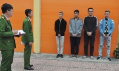 Hải Dương: Bắt nhóm đối tượng buôn bán cỏ Mỹ