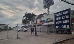 Công an phong tỏa, khám xét trung tâm đăng kiểm 61-08D tại Bình Dương