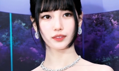 Nhan sắc đỉnh cao của Suzy trên thảm đỏ, không hổ danh là 