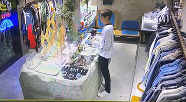 Nam diễn viên Trung Quốc đẹp trai, nhà giàu bị tố ăn cắp vặt