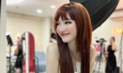 Elly Trần đăng ảnh với diện mạo mới lạ, bị fan yêu cầu tắt app