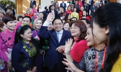 Tổ quốc thêm gần khi có Tết