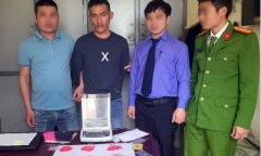 Nghệ An: Vây bắt đối tượng mang theo hung khí khi đang vận chuyển ma tuý số lượng lớn