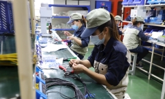 Chống dịch như chống giặc và mục tiêu kép: Linh hoạt các ưu tiên