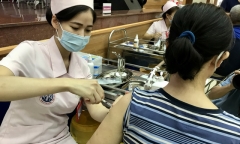 Vaccine ngừa COVID-19 về nhiều từ tháng 10, bộ Y tế yêu cầu đẩy nhanh tốc độ tiêm
