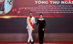 Lùm xùm sự kiện vinh danh 