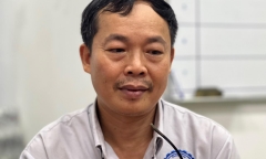Vụ Phó giáo sư bị tố 