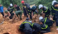 Vụ sạt lở ở Hà Giang, 11 người chết: Các nạn nhân được hỗ trợ ra sao?