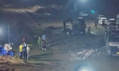 Hưng Yên: Bắt quả tang nhóm người chôn, lấp gần 50 tấn chất thải trái quy định