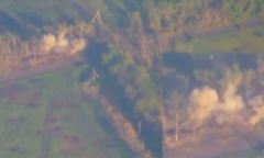 Clip: Pháo thủ Nga khai hỏa 