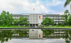 Số sinh viên tốt nghiệp cao kỷ lục tại trường đại học 