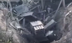 Clip: Nga xuất kích FPV cảm tử thiêu rụi pháo phản lực của Ukraine trên tiền tuyến